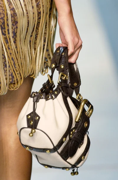 Look 50